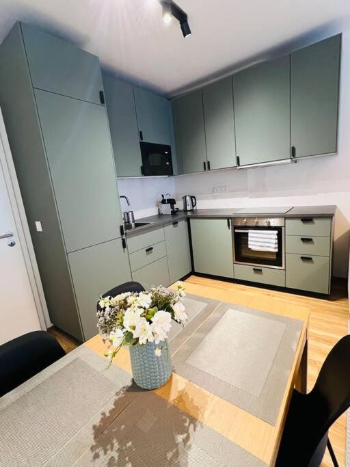 Nika Apartments Prague 5 Dış mekan fotoğraf