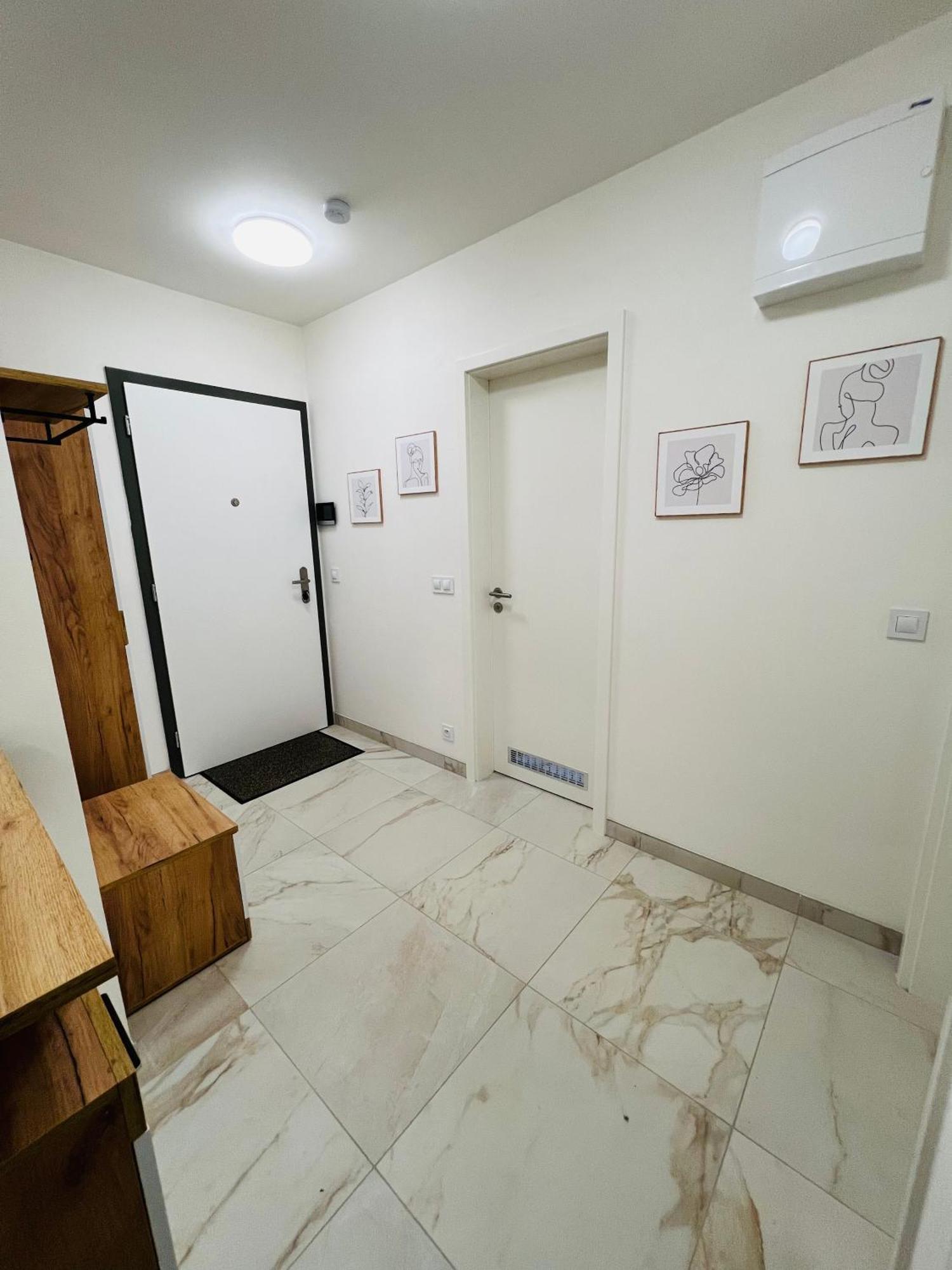 Nika Apartments Prague 5 Dış mekan fotoğraf